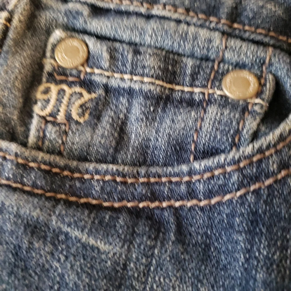 Miss Me Jeans Women's Size 27 Jeweled Embroidered Pockets JP4794 Blue